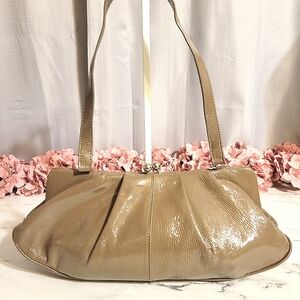 HOBO Int'l Taupe/Brown Genuine Patent Leather Shoulder Bag w/Kisslock Fast